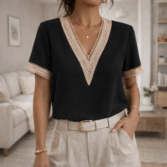 Blouse met kantdetails