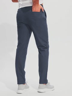 Mike | Slanke broek in de kleur Bruin voor heren in stijl geschikt voor alle seizoenen.