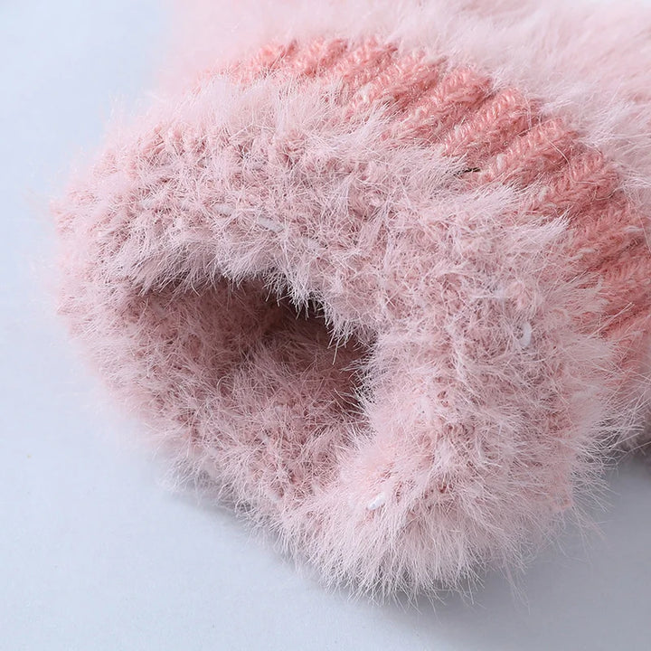 Nina | Schattige & comfortabele minky wanten in de kleur Donkergrijs voor dames in stijl ideaal voor de winter