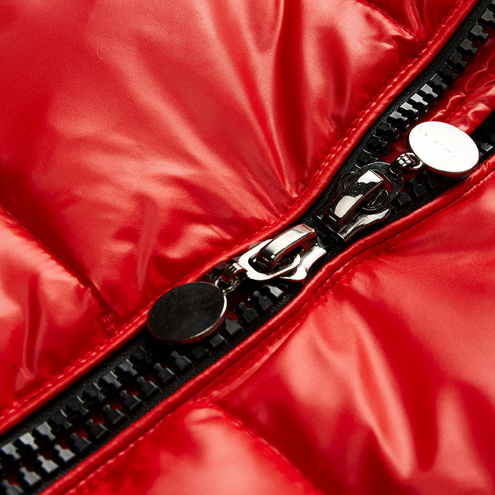 Noa | Glanzende pufferjack in de kleur Zwart voor heren in Outdoor stijl ideaal voor de winter