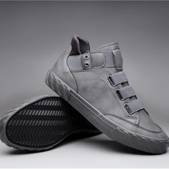 Rodri | Comfortabele heren schoenen in de kleur Grijs voor heren in stijl geschikt voor alle seizoenen.