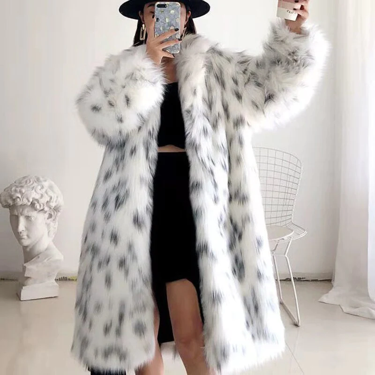 Sofie | Luxe nepbontjas in de kleur Wit voor dames in stijl ideaal voor de herfst.