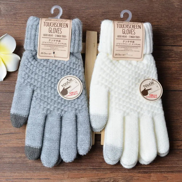 Sophie | Stijlvolle en functionele gebreide handschoenen in de kleur Zwart voor dames in stijl ideaal voor de winter