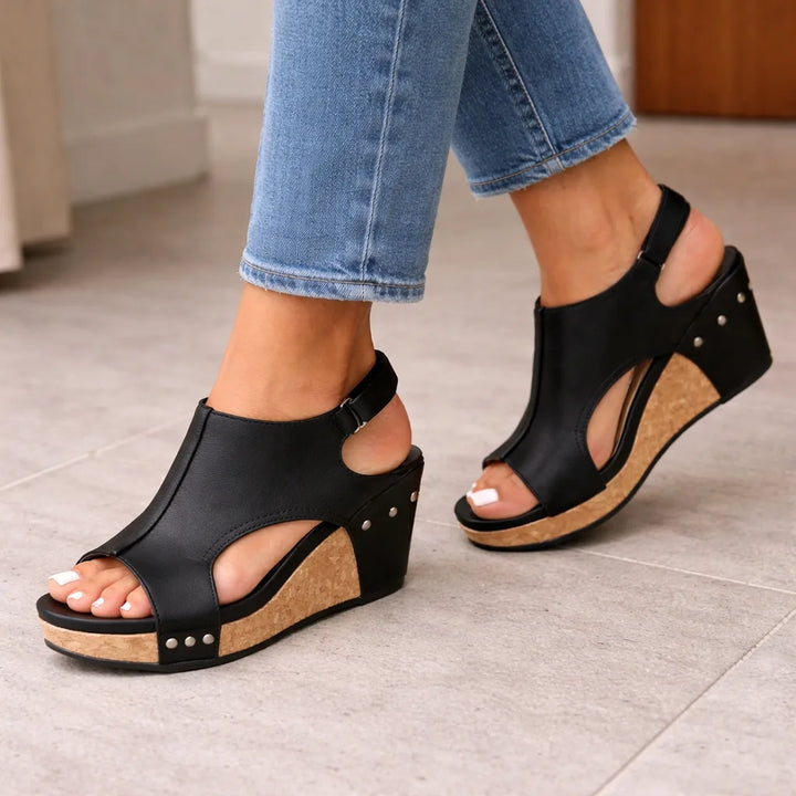 Platform wedge sandalen met cutout