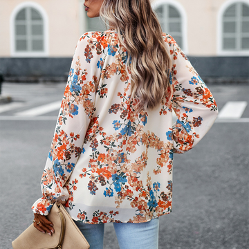 Yra | Zomer Bloemenprint Blouse in de kleur Beige voor in stijl ideaal voor de lente.