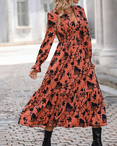 A-lijnjurk met print en V-hals in de kleur Oranje voor dames in stijl ideaal voor de herfst.