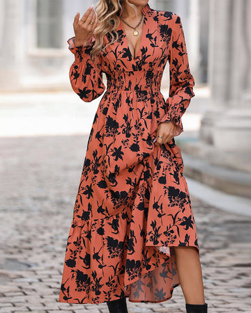 A-lijnjurk met print en V-hals in de kleur Oranje voor dames in stijl ideaal voor de herfst.