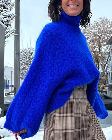 Casual effen gekleurde coltrui in de kleur Blauw voor dames in stijl ideaal voor de herfst.