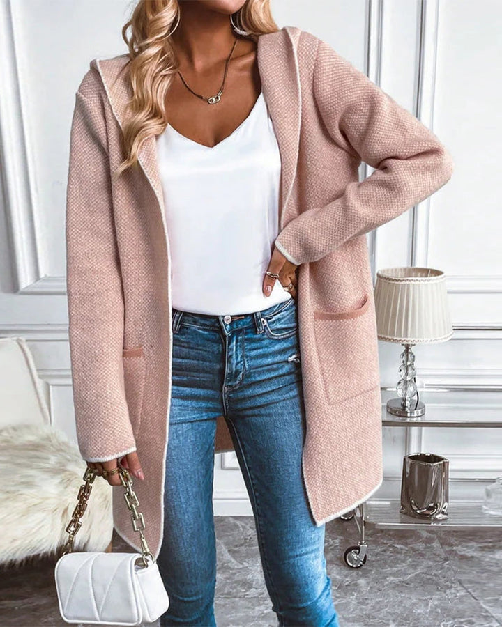 Elegant casual vest met zakken in de kleur Roze voor dames in stijl ideaal voor de herfst.