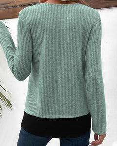 Meerlagige Top met lange mouwen in de kleur Grijs voor dames in stijl ideaal voor de herfst.